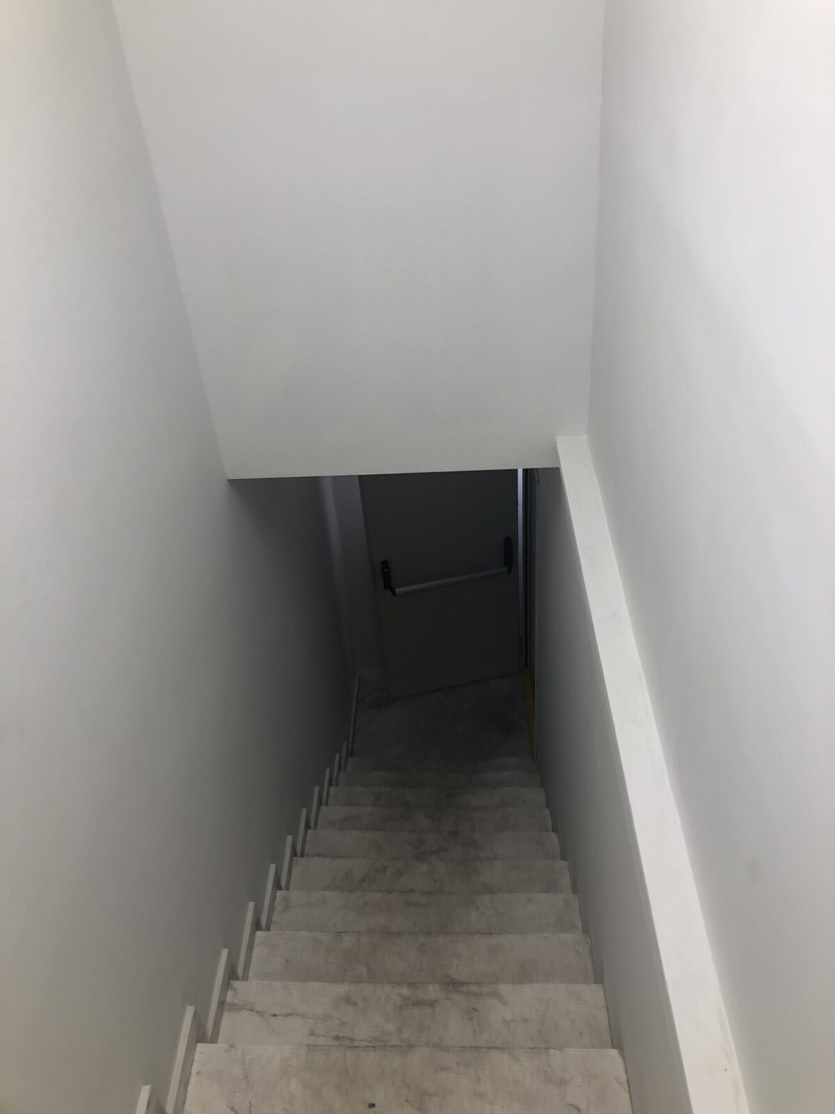 kataskeyi-katastimatos-pizza-fan-sto-perama (3)